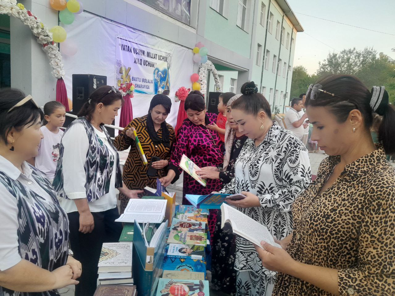 "BAXTLI BOLALIK SHARAFIGA" loyihasi